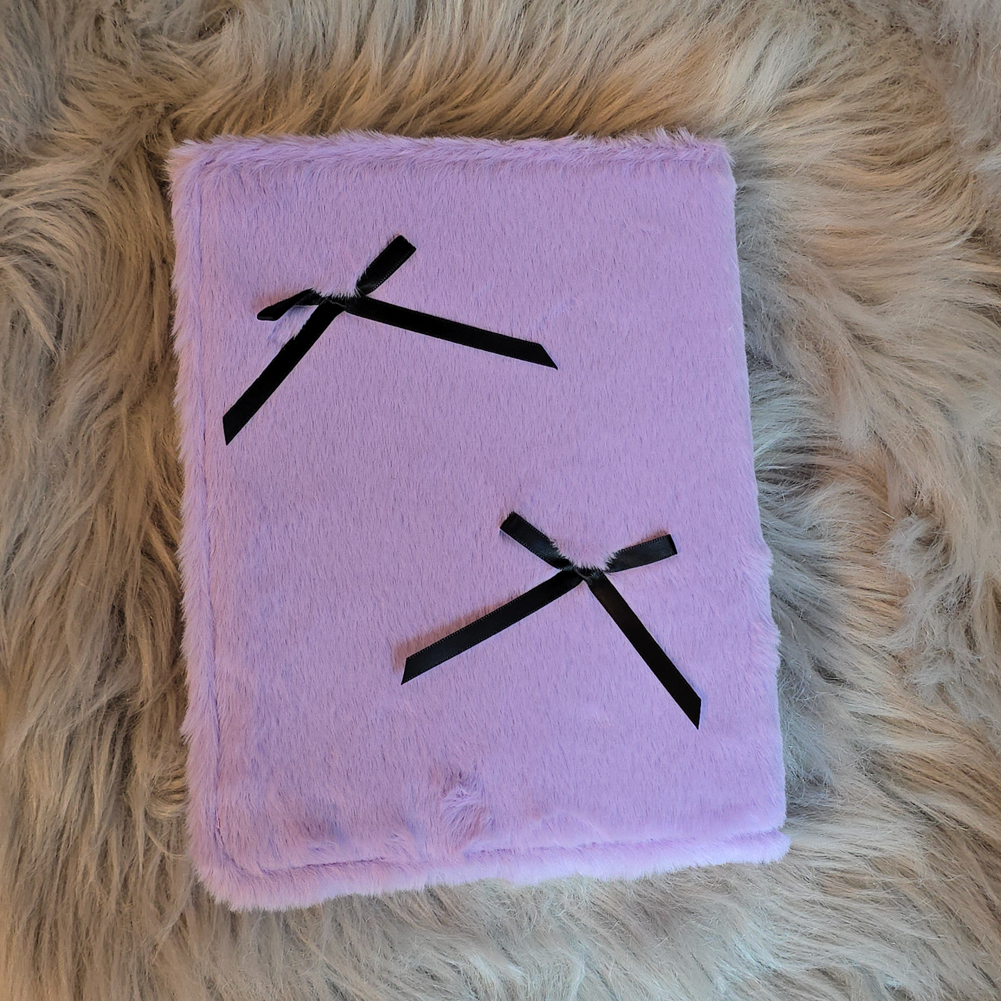 Plush Lace-Up Photocard Binder