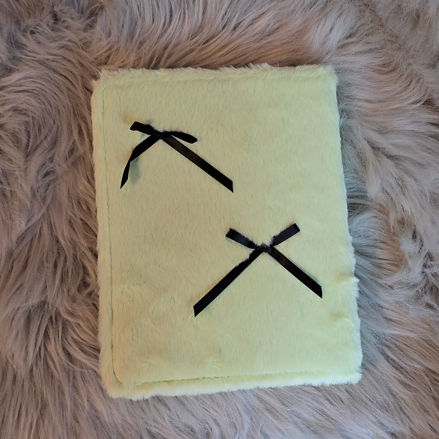 Plush Lace-Up Photocard Binder